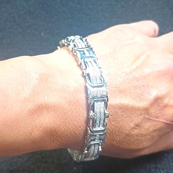 Men's white gold finish pave round cut 13mm diamond bracelet 15ct